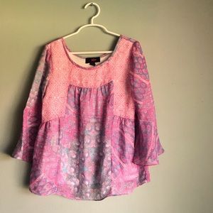 Girls size 7/8 pink flowy shirt - Valentines Day